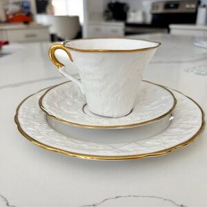 Royal Stafford Old English Oak Finest Bone China Trio